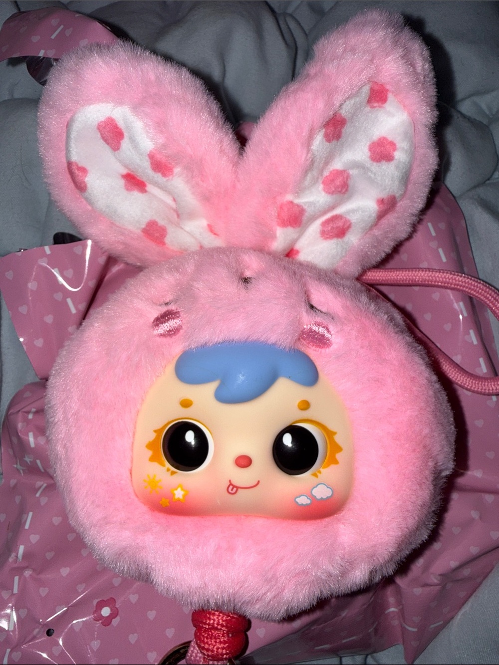 Samuel Cute Pet Park Phone Lanyard - Peaceful Rabbit